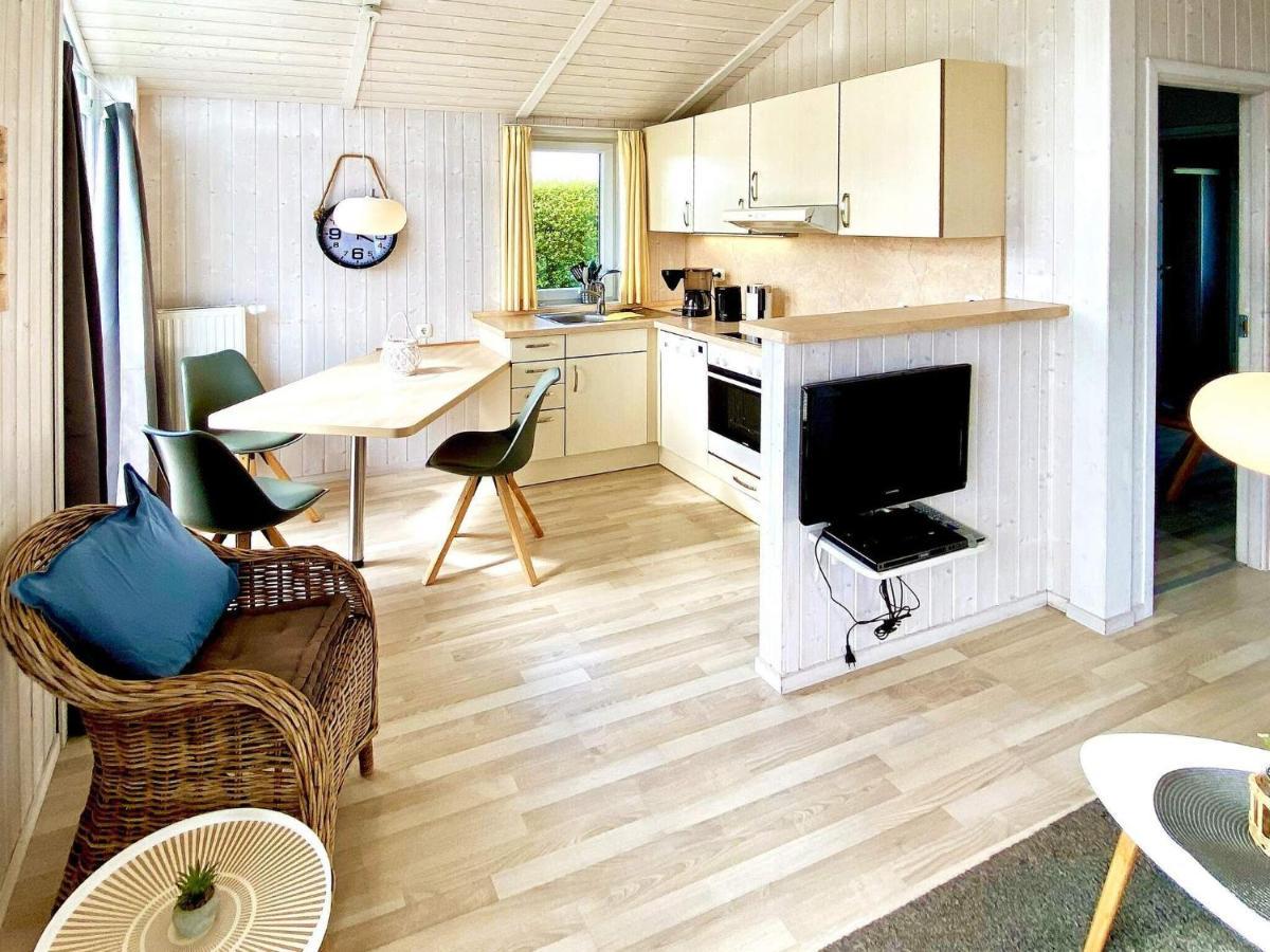 Two-Bedroom Holiday Home In Groemitz 7 エクステリア 写真